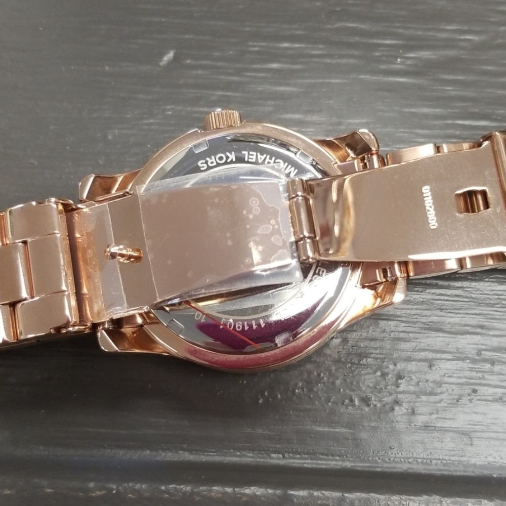 Michael Kors Watch - Picture 5 of 6